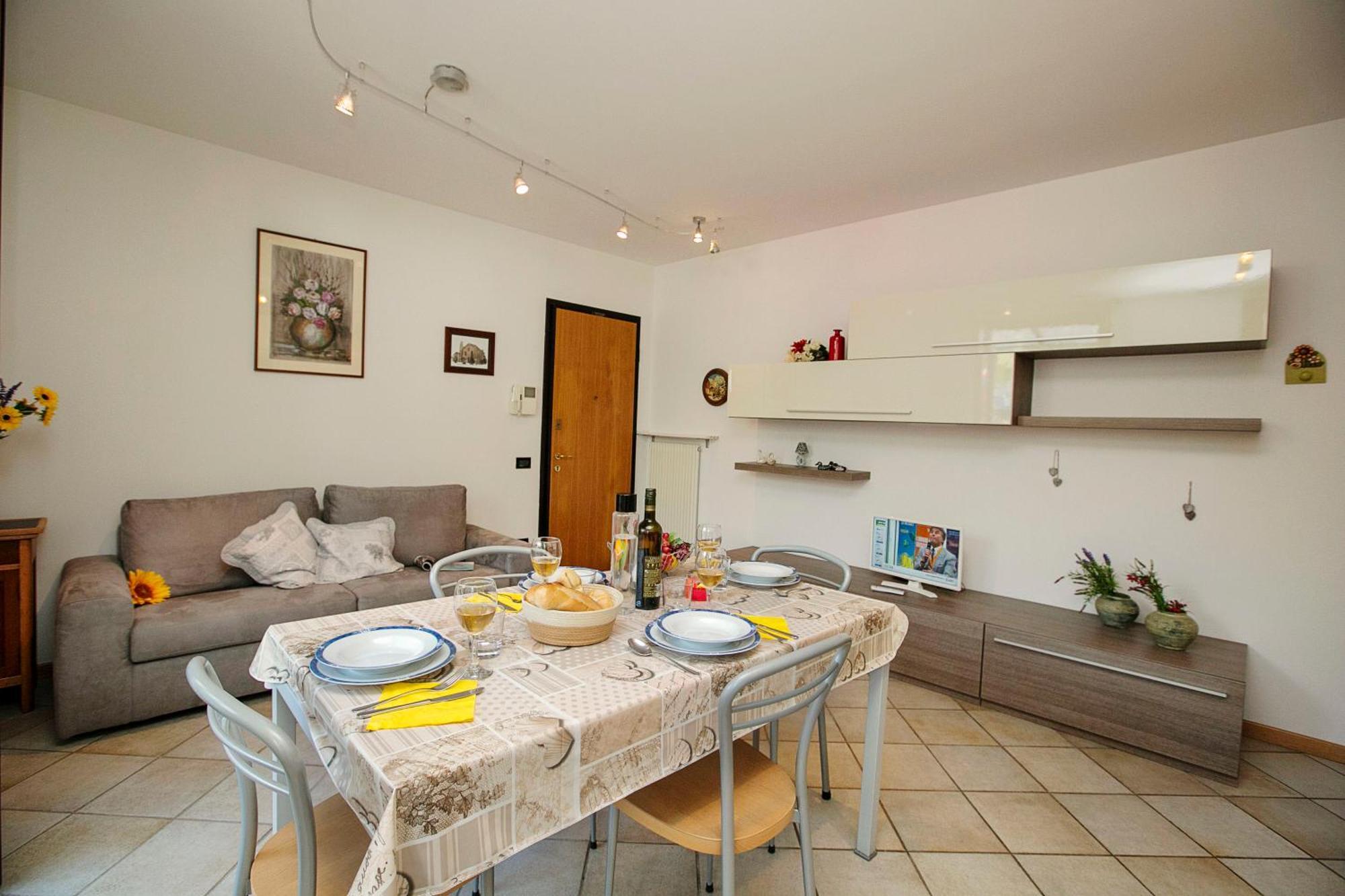 Appartamento Lara - Happy Rentals Riva del Garda Eksteriør bilde
